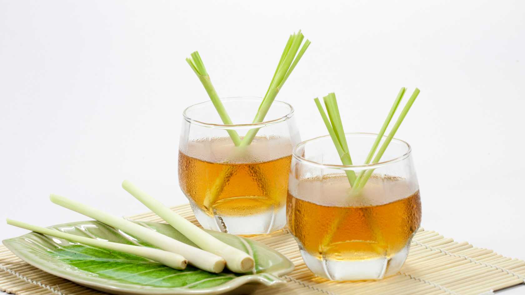 lemongrass tea in glass cups